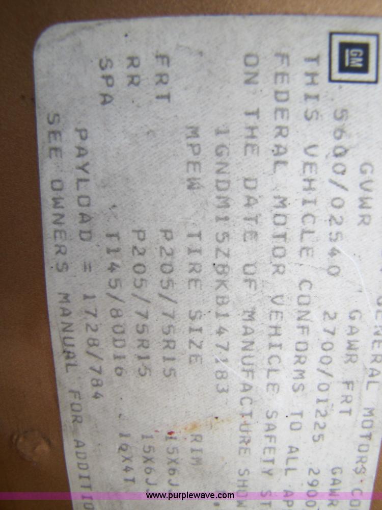 image for item 5157 1989 Chevrolet Astro Van CS safari van