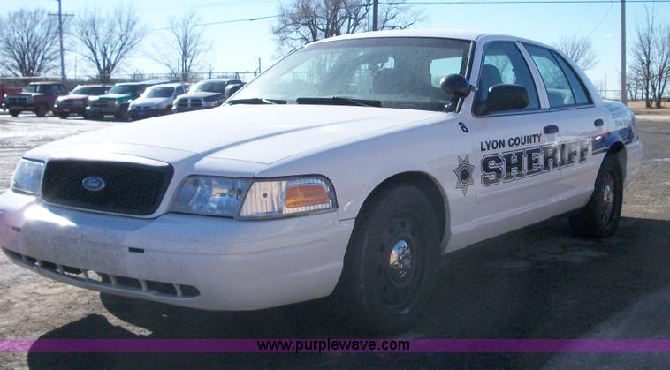 image for item 5178 2008 Ford Crown Victoria Police Interceptor