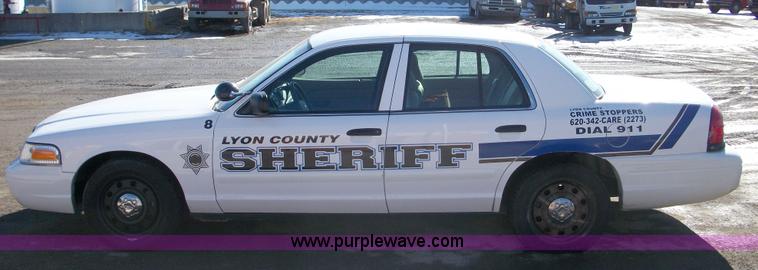 image for item 5178 2008 Ford Crown Victoria Police Interceptor