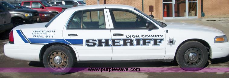 image for item 5178 2008 Ford Crown Victoria Police Interceptor