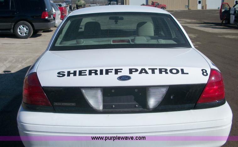 image for item 5178 2008 Ford Crown Victoria Police Interceptor