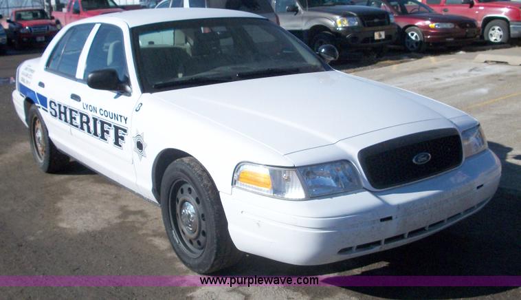 image for item 5178 2008 Ford Crown Victoria Police Interceptor