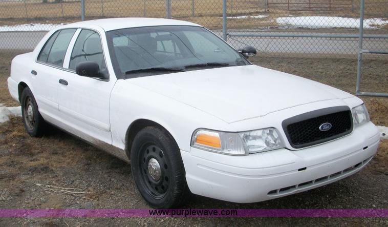 image for item 5179 2007 Ford Crown Victoria Police Interceptor