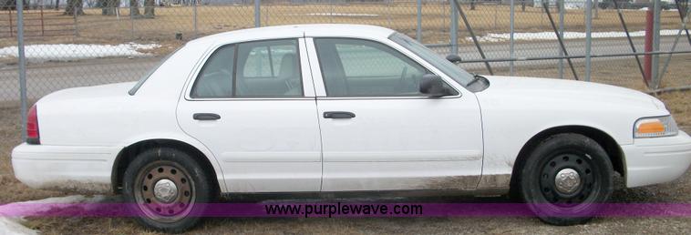 image for item 5179 2007 Ford Crown Victoria Police Interceptor