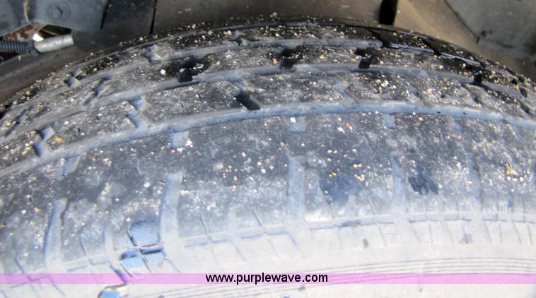 image for item 5180 2000 Oldsmobile Bravada SmartTrak SUV