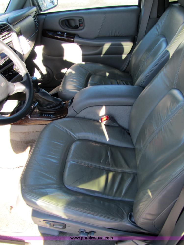 image for item 5180 2000 Oldsmobile Bravada SmartTrak SUV