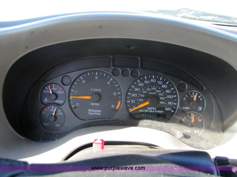 image for item 5180 2000 Oldsmobile Bravada SmartTrak SUV