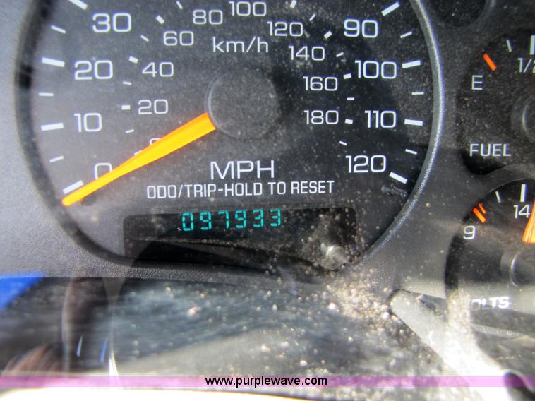 image for item 5180 2000 Oldsmobile Bravada SmartTrak SUV