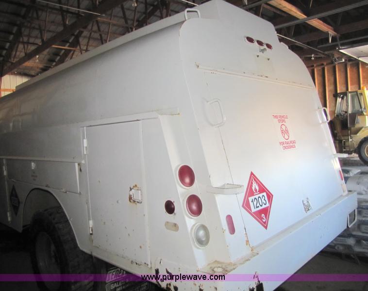 image for item 5310 1991 Progress 80XT 2300 steel tank truck bed