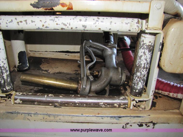 image for item 5310 1991 Progress 80XT 2300 steel tank truck bed