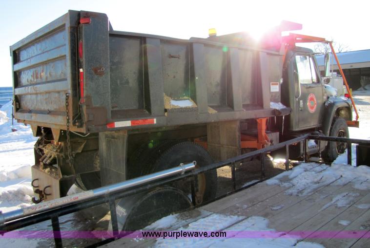 image for item 5311 1984 International 1954 dump truck