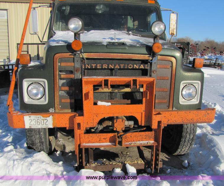 image for item 5311 1984 International 1954 dump truck