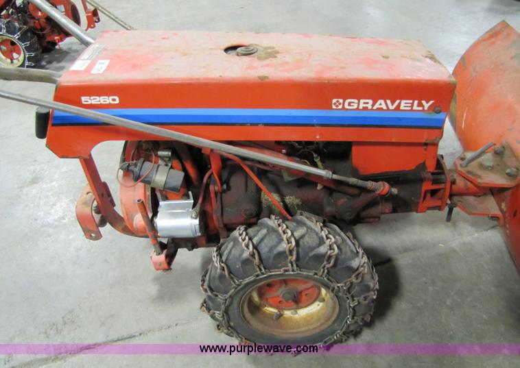 Gravely 5260 snow plow in Des Moines, IA Item 5327 sold Purple Wave