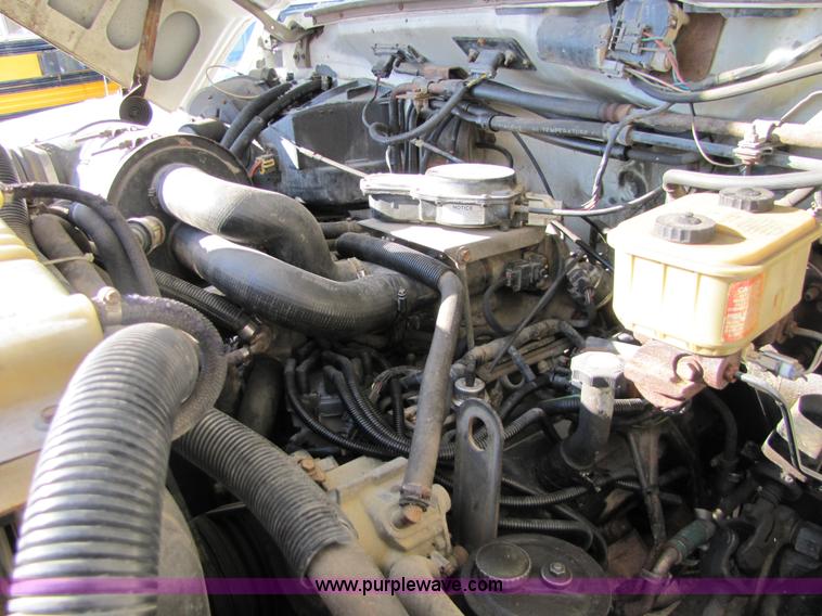 image for item 5352 1992 Ford F700 single axle dump truck