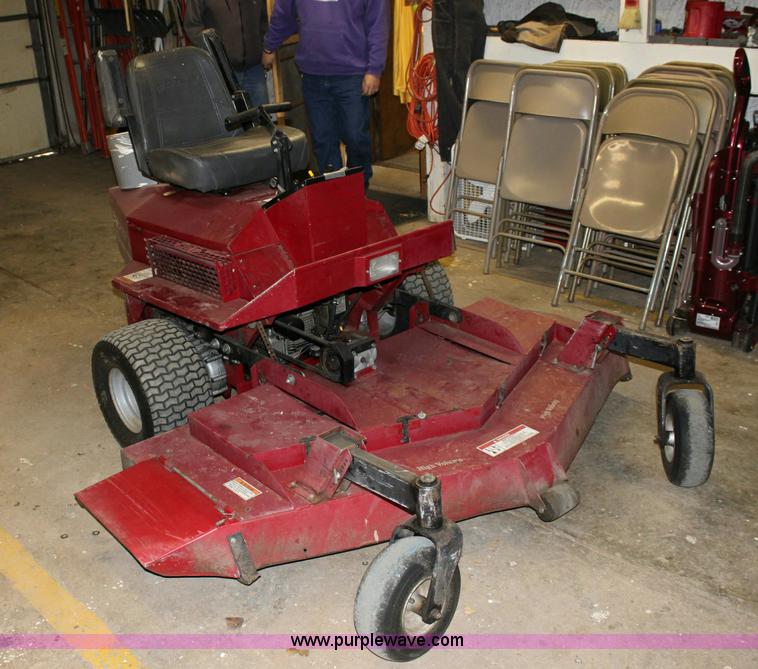 image for item 6104 Zipper 64" riding lawn mower