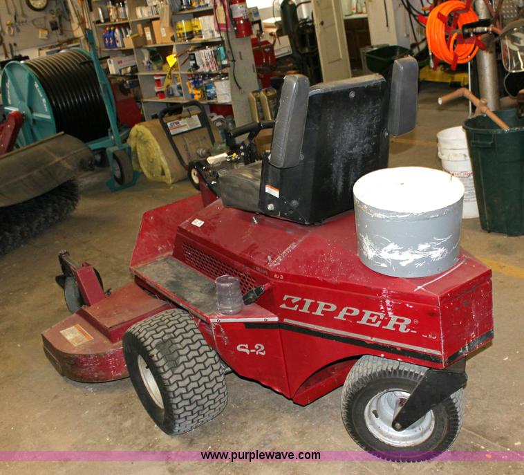 image for item 6104 Zipper 64" riding lawn mower