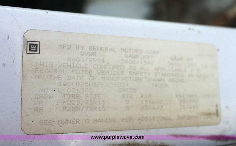 image for item 6173 1993 Chevrolet G20 van