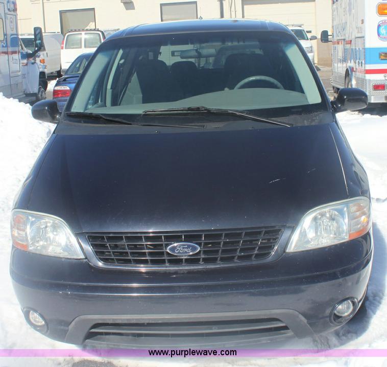image for item 6485 2003 Ford Windstar van