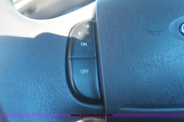 image for item 6487 2003 Ford ambulance cab chassis