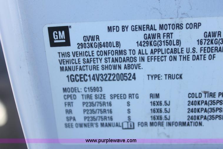 image for item 6488 2002 Chevrolet 1500 pickup truck