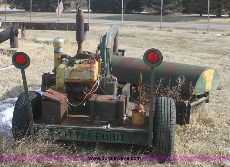 image for item 6495 Little Ford power broom