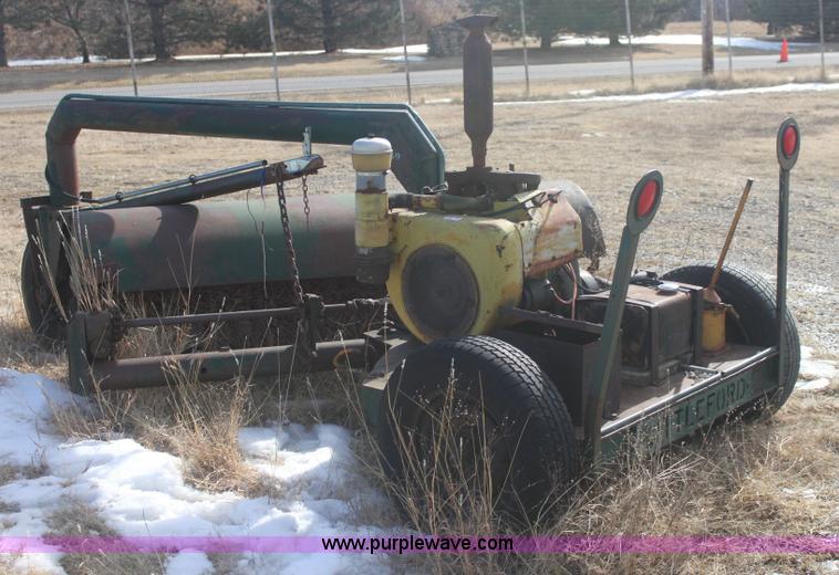 image for item 6495 Little Ford power broom