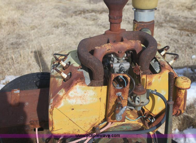 image for item 6495 Little Ford power broom