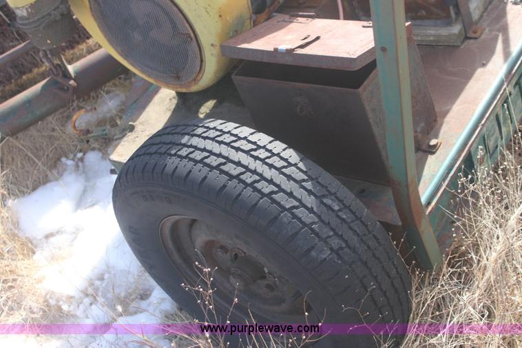 image for item 6495 Little Ford power broom