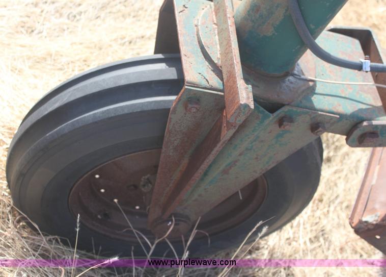 image for item 6495 Little Ford power broom