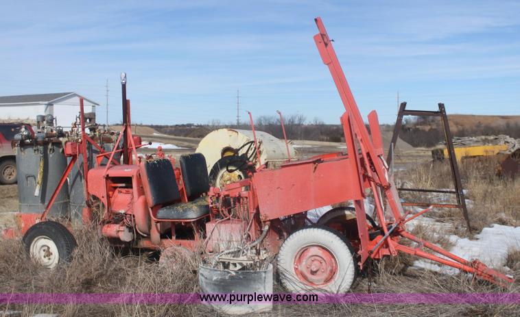 image for item 6496 1965 MB paint striper