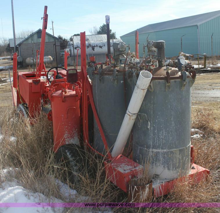 image for item 6496 1965 MB paint striper