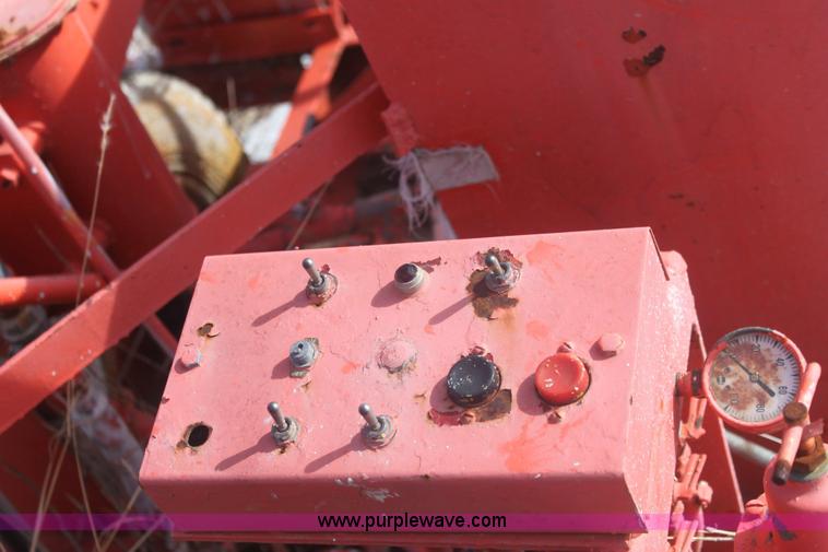 image for item 6496 1965 MB paint striper