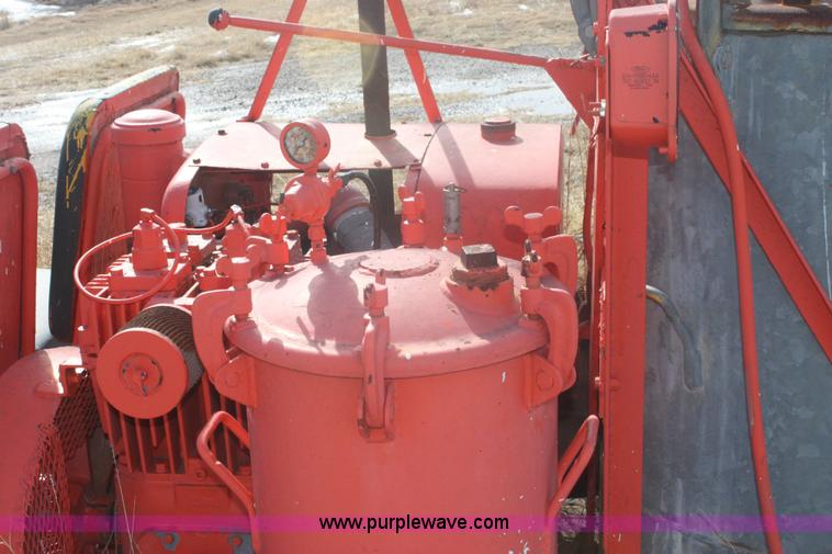 image for item 6496 1965 MB paint striper