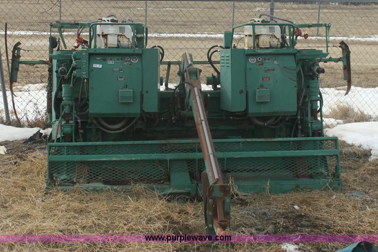 image for item 6498 Layton D-550 super paver