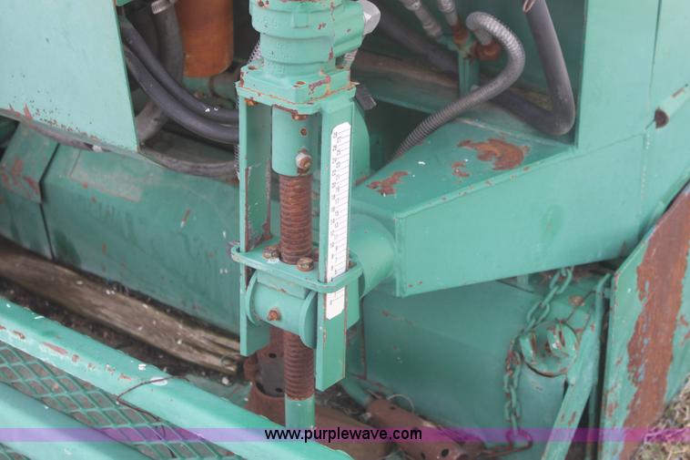 image for item 6498 Layton D-550 super paver