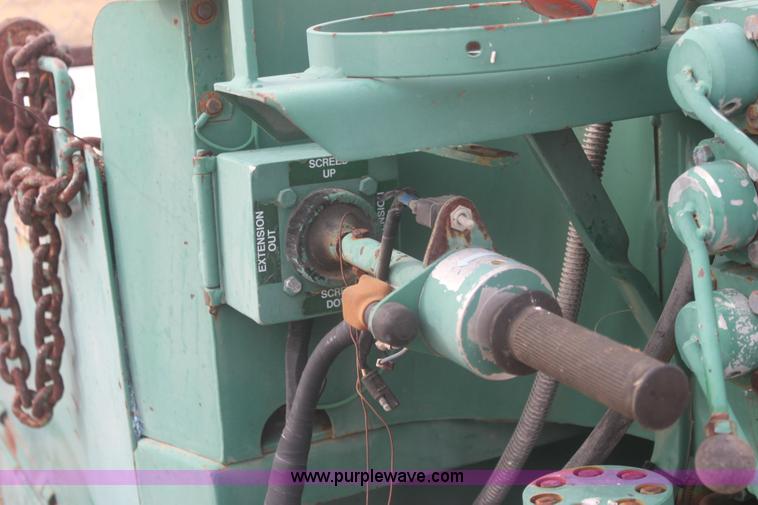 image for item 6498 Layton D-550 super paver