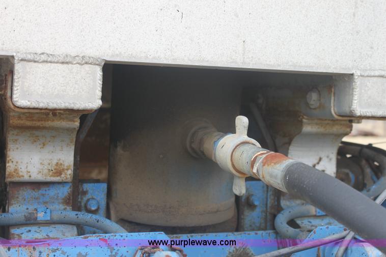 image for item 6500 1991 Mate aluminum dump trailer