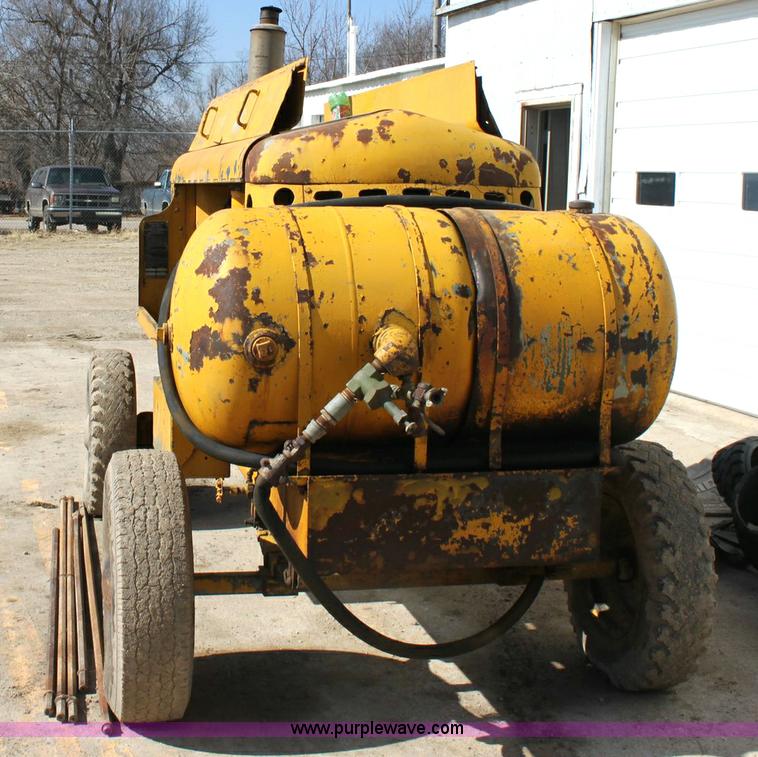 image for item 6503 Worthington 210HTS diesel-driven portable air compressor