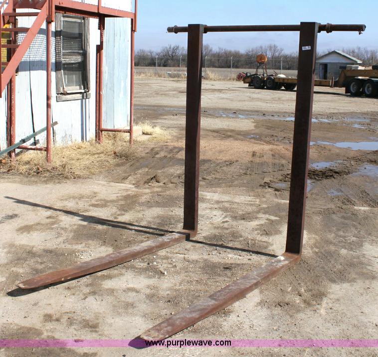 image for item 6505 Loader forks