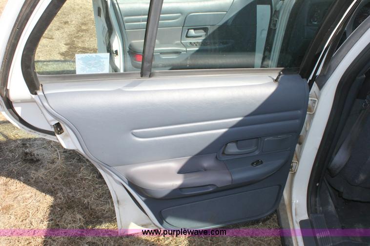 image for item 6506 2000 Ford Crown Victoria Police Interceptor