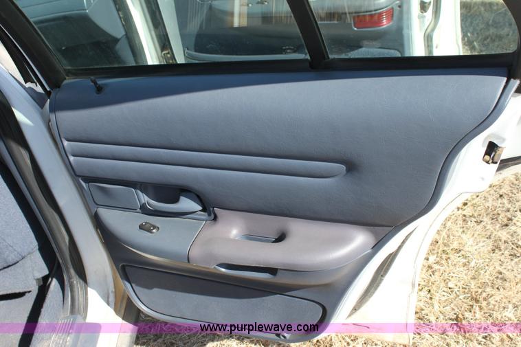 image for item 6506 2000 Ford Crown Victoria Police Interceptor