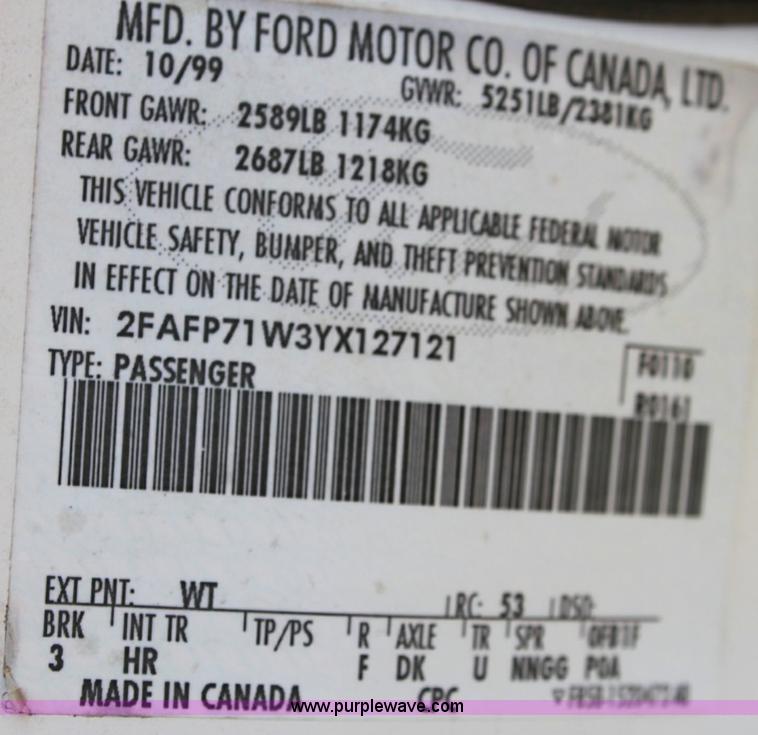 image for item 6506 2000 Ford Crown Victoria Police Interceptor