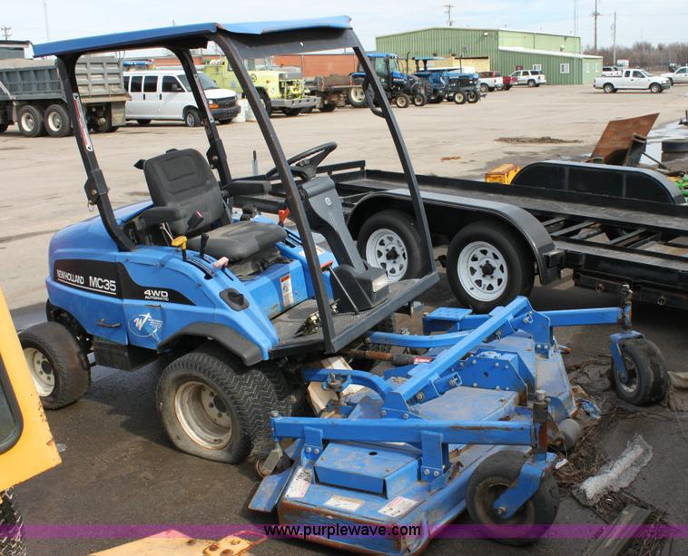 image for item 6516 New Holland MC 35 riding mower