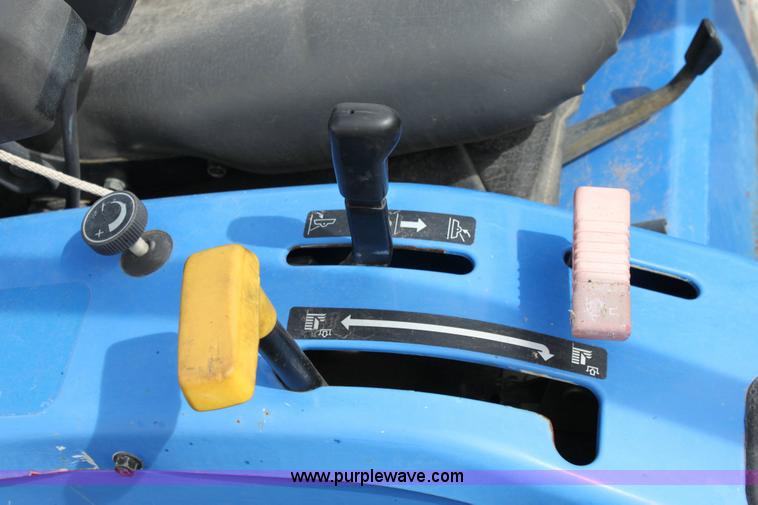 image for item 6516 New Holland MC 35 riding mower