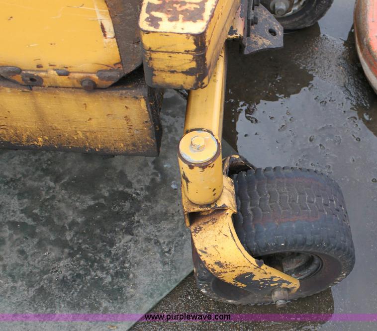 image for item 6518 Hustler 3400 riding mower