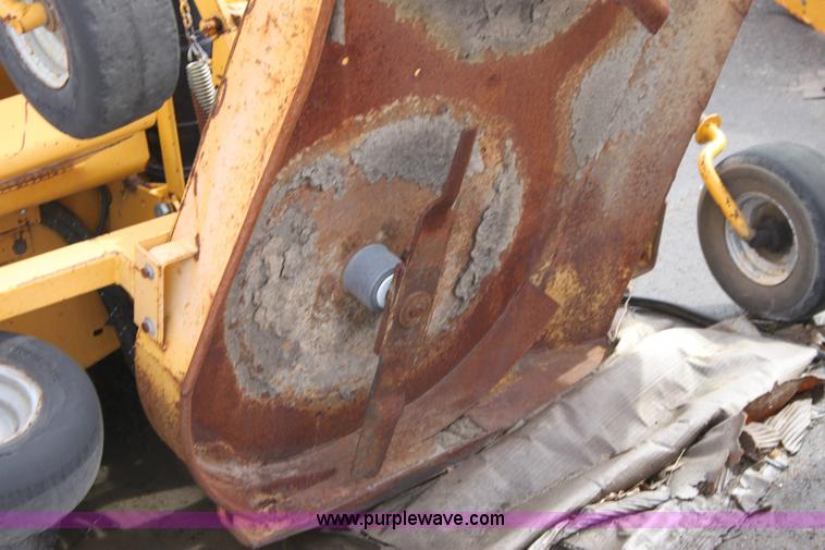 image for item 6519 Hustler Excel 4600 riding mower