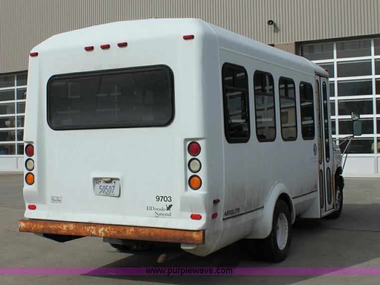 image for item 6522 1999 Ford E350 Super Duty transit bus