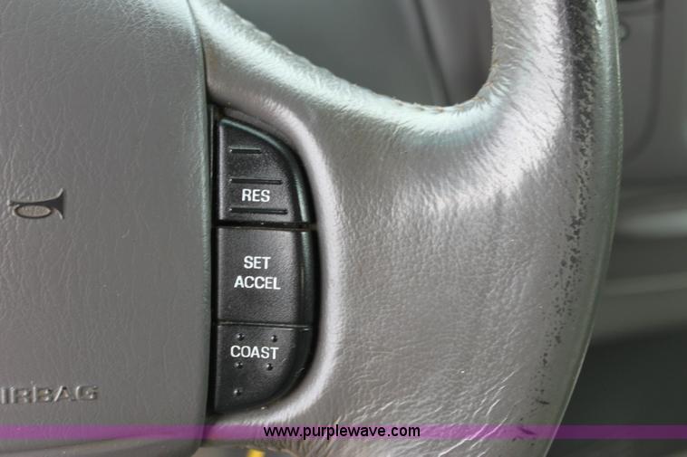 image for item 6523 2001 Ford F150 XLT supercab pickup truck