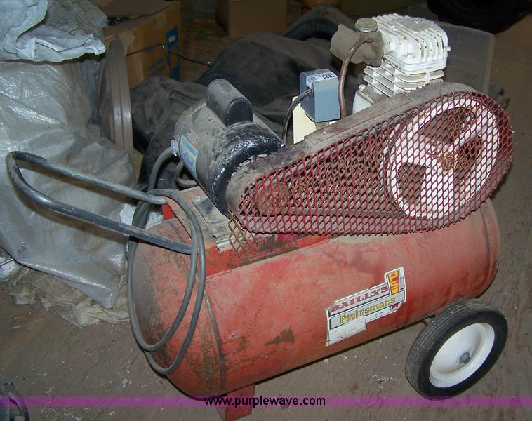 image for item 7291 Sanborn 22 gallon air compressor