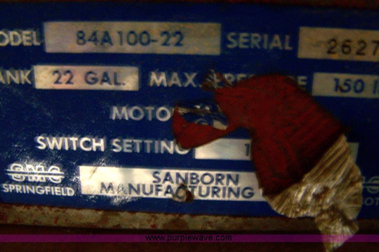image for item 7291 Sanborn 22 gallon air compressor